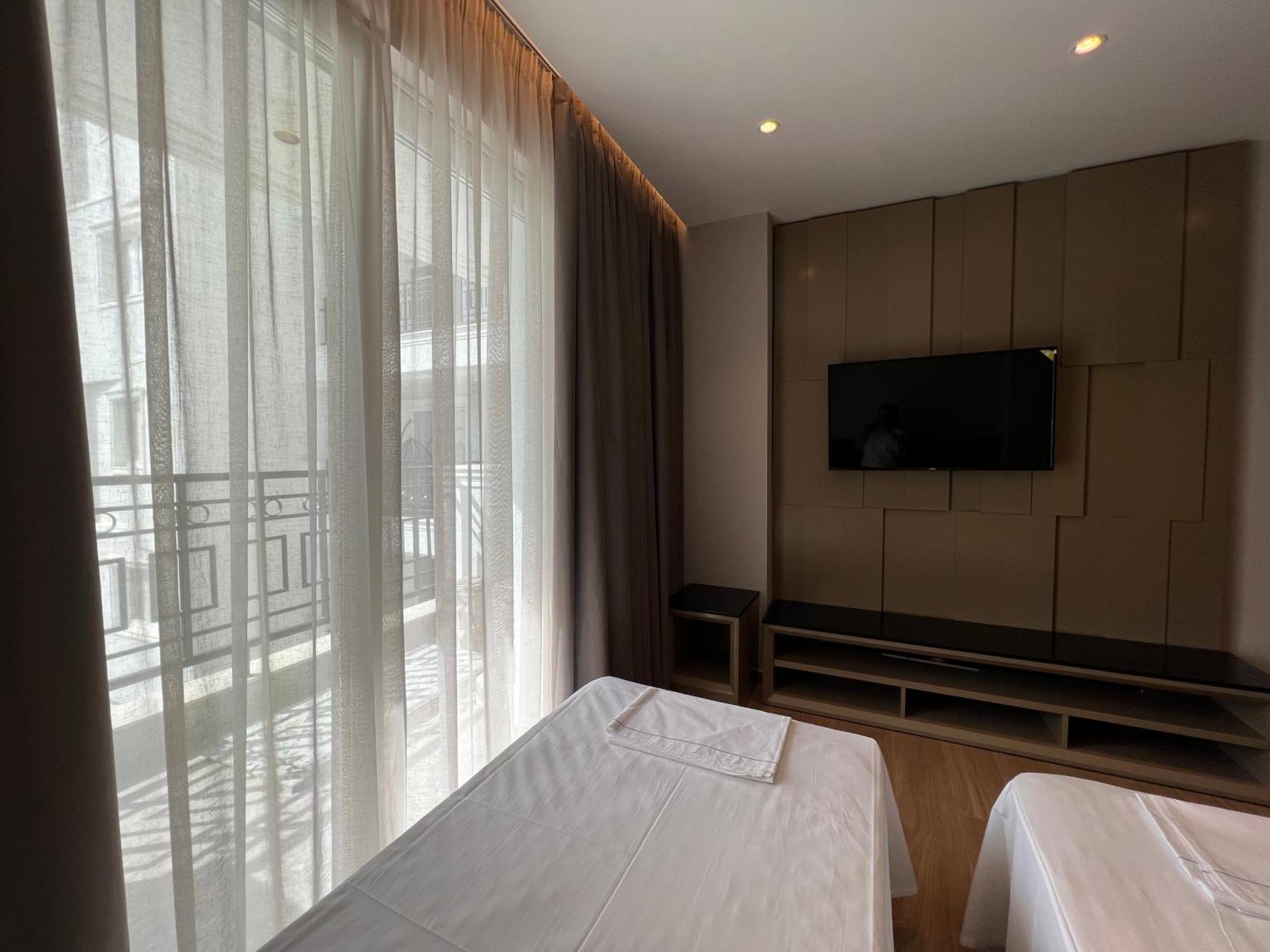 Coastline Luxury Apart Hotel Golem  Εξωτερικό φωτογραφία